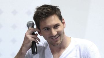 Messi ahora anunciará prendas exteriores e interiores de Dolce & Gabbana.