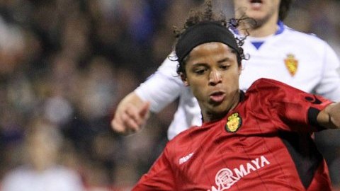 Giovani Dos Santos se concentrará con la selección mexicana rumbo al hexagonal y la Copa Confederaciones