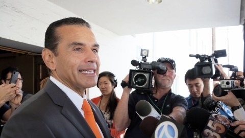 El próximo 30 de junio, Villaraigosa deberá entregar la administración municipal de Los Ángeles.