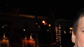 Ted Sarandos y Jason Bateman, de Netflix, durante la presentación de de "Arrested Development" en su cuarta temporada.