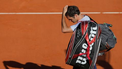 Federer no pudo con el empuje de Tsonga y se va con las manos vacías.
