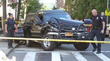El vehículo era conducido por un adolescente quien manejaba a alta velocidad para escapar de la Policía.