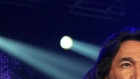 La nueva producción del exponente colombiano reúne a 30 intérpretes hispanos como el cantante mexicano Marco Antonio Solís.