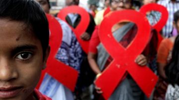 Unos 3.4 millones de niños en el mundo  son portadores del VIH, pero solo 562,000 de ellos tienen acceso a tratamiento.