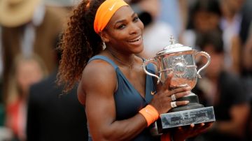Serena Williams ganó el segundo Abierto de Francia tras una sequía de 11 años.