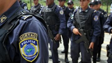 Fotografía tomada el 3 junio de 2013 durante un operativo realizado en Penitenciaria Nacional en el Valle de Amarateca, al norte de Tegucigalpa.