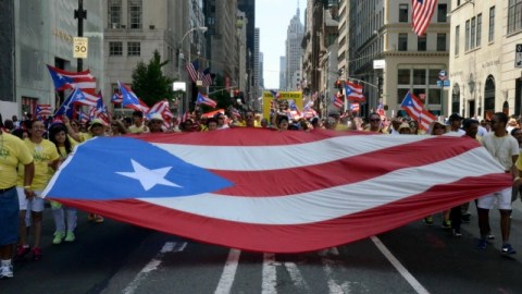 Unidos bajo el grito de ¡Qué bonita bandera!