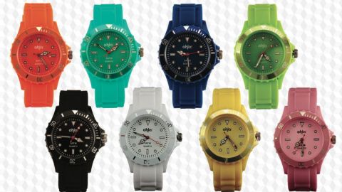 Son ocho relojes en distintos colores de colección.