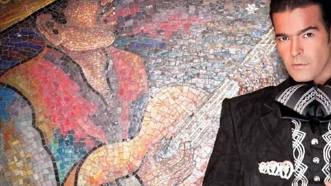 La noticia del asesinato del hermano de Pablo Montero fue difundida por las redes sociales.