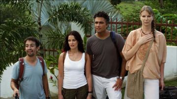 Parte del elenco durante la filmación en Puerto Rico.