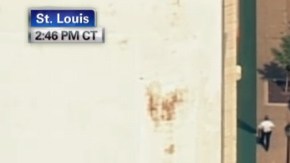 La Policía recuperó una arma en la escena y se mantiene investigando el caso.