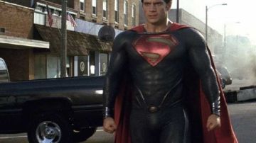 Henry Cavill es Superman.