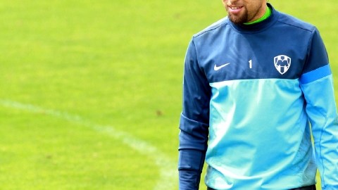 Jonathan Orozco confía en sus compañeros del Tricolor.