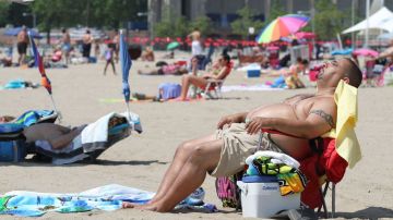 Muchas personas ya están preparándose para acudir a las playas públicas este fin de semana.