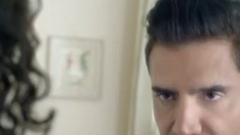 La nueva cara de Alejandro Fernández.