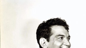 Mario Moreno “Cantinflas” en una foto de publicidad de 'Around the World in 80 Days', con David Niven.