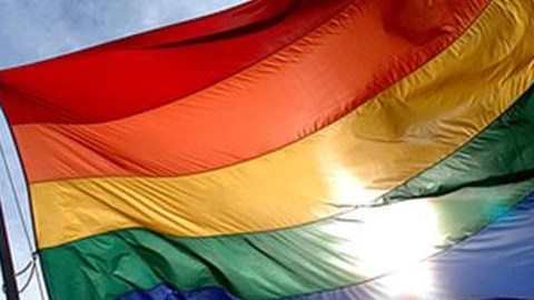 James “Wally” Brewster es director nacional del departamento LGBT del Comité Nacional Demócrata.