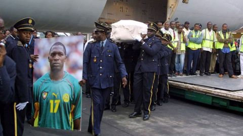 El ataud de Marc Vivien Foe.