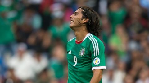 Aldo de Nigris será intervenido quirúrgicamente de la rodilla derecha
