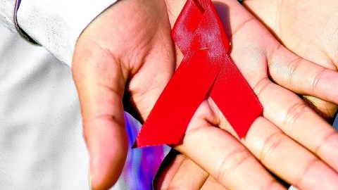Los hispanos representan el 20% de  nuevas infecciones de VIH en los  Estados Unidos.