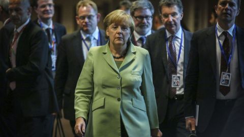 Angela Merkel aseguró que la garantía económica es muy elevada para cumplirla en breve.