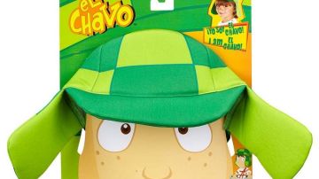 Además de las figuras animadas, habrá otros artículos, como la gorra de El Chavo, para los niños.