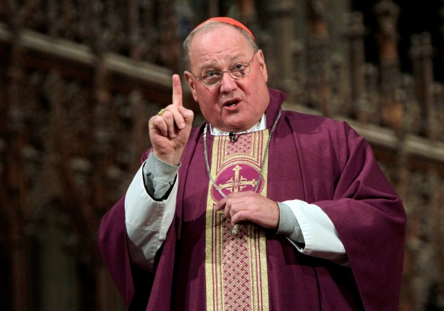 El cardenal Timothy Donal reconoció la “vergüenza que ha caído sobre nuestra Iglesia debido al abuso sexual de menores".