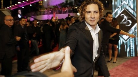 Bisbal es el tercer entrenador confirmado por la cadena de televisión Televisa.