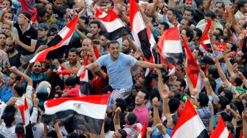 Miles de protestantes se reunieron en la plaza Tahrir para expulsar al presidente Morsi.
