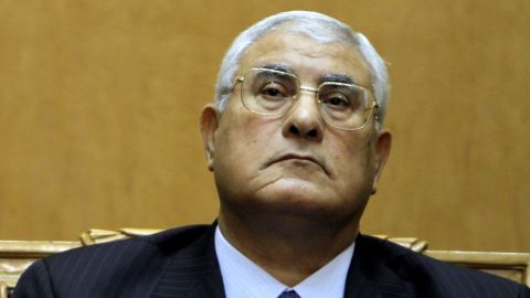 Adly Mansour, presidente interino, tomó acciones e hizo nombramientos.