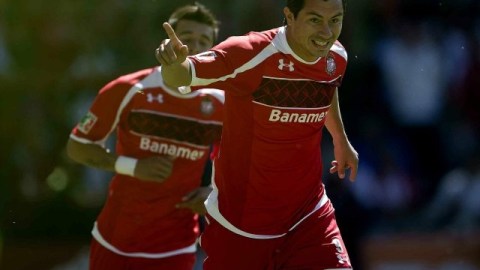 Juan Carlos Cacho consiguió el segundo gol para Toluca, el minuto 56