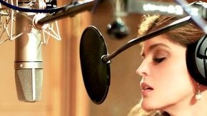 Ana Bárbara cantará "Yo soy la mujer".