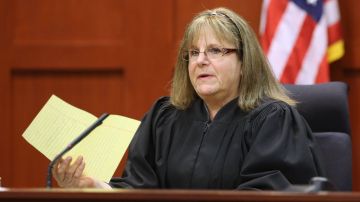 Debra Nelson, jueza del caso Zimmerman, pidió al jurado mayor claridad.