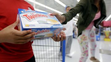 Aunque el regreso oficial de los Twinkies fue hoy, desde el pasado fin de semana las personas comenzaron a conseguirlos en diversos comercios de Estados Unidos.
