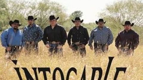 El grupo Intocable promueve su disco "En peligro de extinción".