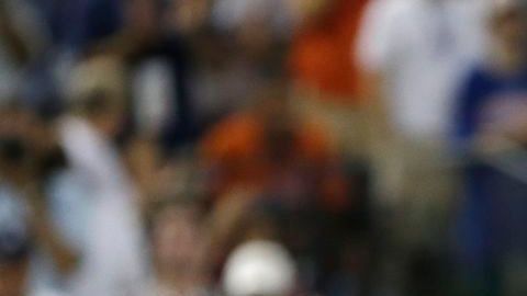 Conmovido Mariano Rivera por la ovación que recibió al entrar al montículo durante el Juego de Estrellas de la MLB, anoche.