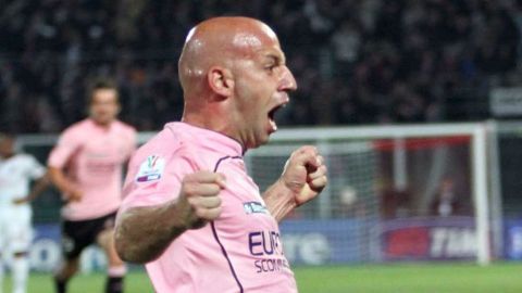 Investigan a futbolista por broma con tanque