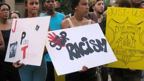 Muchos sostienen que el racismo fue un detonante en la muerte de Trayvon Martin, un crimen del que fue exonerado el ex vigilante hispano George Zimmerman.