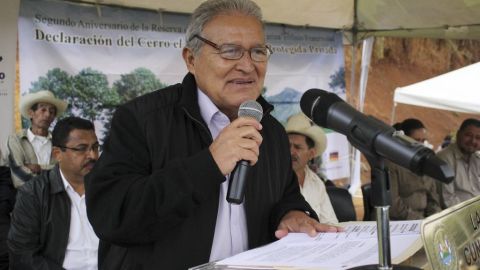 Salvador Sánchez Cerén tendría apenas un punto porcentual de ventaja.