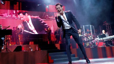 El cantante Marc Anthony participó ayer de una actividad en la Quinta Avenida de Manhattan, donde dio a conocer su nuevo álbum, con el que retorna después de una década.