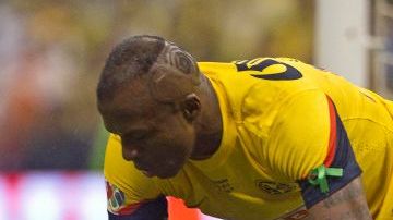 Christian Benitez reacciona tras perder la oportunidad de meter un gol durante un partido contra el Cruz Azul el 26 de mayo del 2013. "Chucho" falleció hoy a la edad de 27 años.