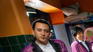 Panteón Rococó regresa a Chicago con álbum nuevo y documental sobre su trayectoria musical.