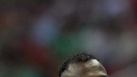 Christian Benítez saluda a su fanaticada.