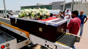 Temprano en el día fue trasladado al aeropuerto de Catar el ataúd provisional con los restos de Christian "Chucho" Benítez.