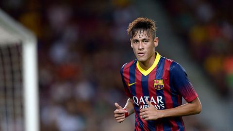 Buen juego, pero algo cansado, lució este sábado el jugador culé Neymar.