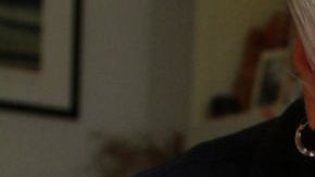 La abuela de raíces venezolano-puertorriqueñas puede resolver una veintena de crucigramas cada semana.