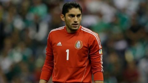 Jesús Corona, portero del Cruz Azul, es uno de los jugadores que fue sometido a las pruebas antidoping en la jornada 1