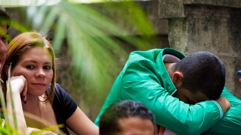 Periodistas del grupo editorial venezolano 6to Poder reaccionan al anunció de  la suspensión de su actividad debido a los problemas  económicos.