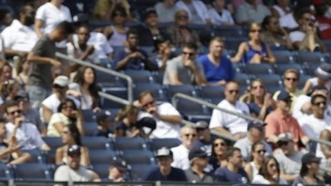 Chamberlain (62) se lamenta mientras Hunter recorre las bases tras conectar cuadrangular.