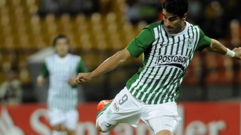 El veterano Juan Pablo Angel aporta su experiencia al campeón Nacional.
